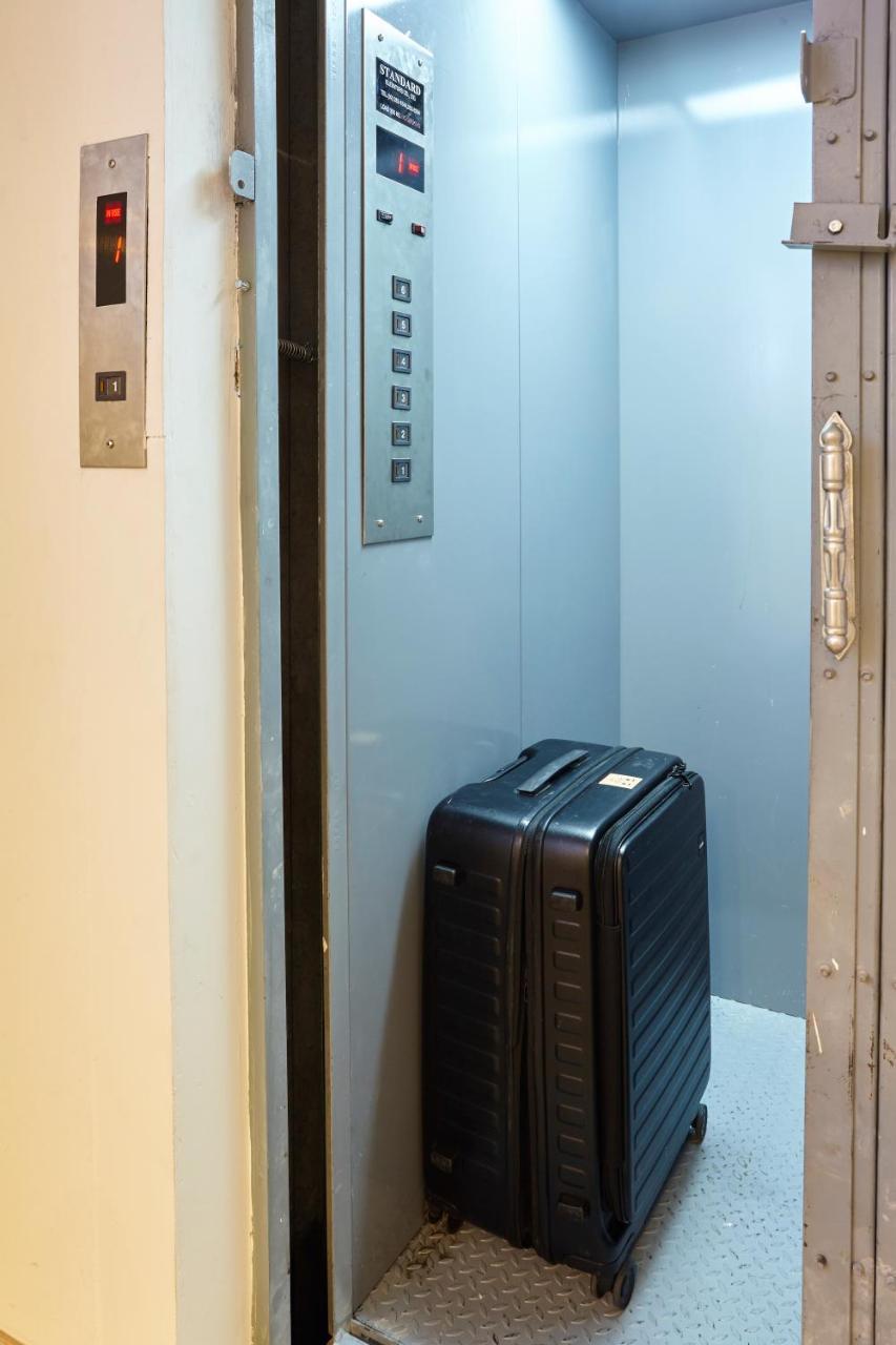 Platinum Deluxe Shopping Apartments Μπανγκόκ Εξωτερικό φωτογραφία